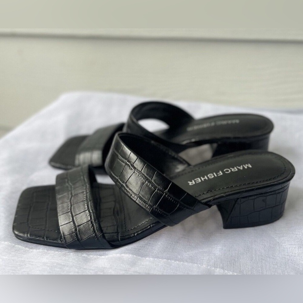Marc Fisher Yori Croc Embossed Slip On Slide Square Toe Heeled Sandals
Black 6.5